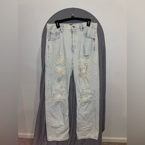 Aeropostale 90’s baggy ripped jeans